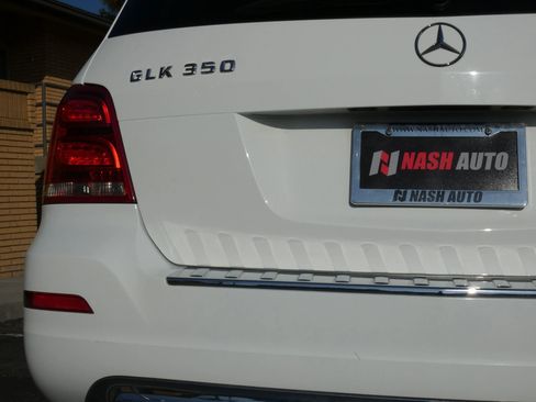 Used 2015 Mercedes-Benz GLK 350 2WD image 11