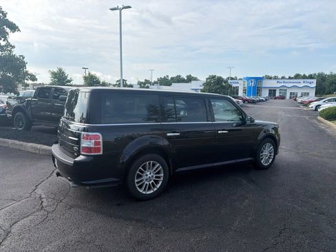 Used 2019 Ford Flex SEL w/ Equipment Group 202A AWD/4WD image 11