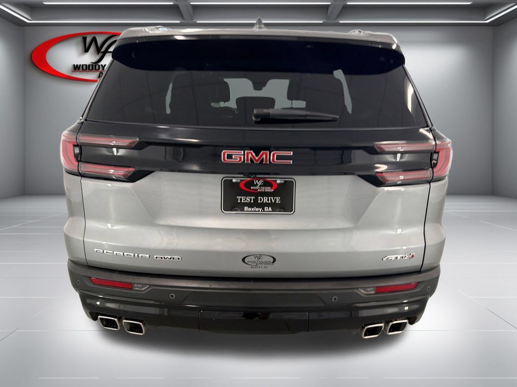 Used 2025 GMC Acadia AT4 w/ Luxury Package AWD/4WD image 7