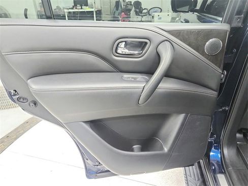 Used 2024 INFINITI QX80 Luxe image 38