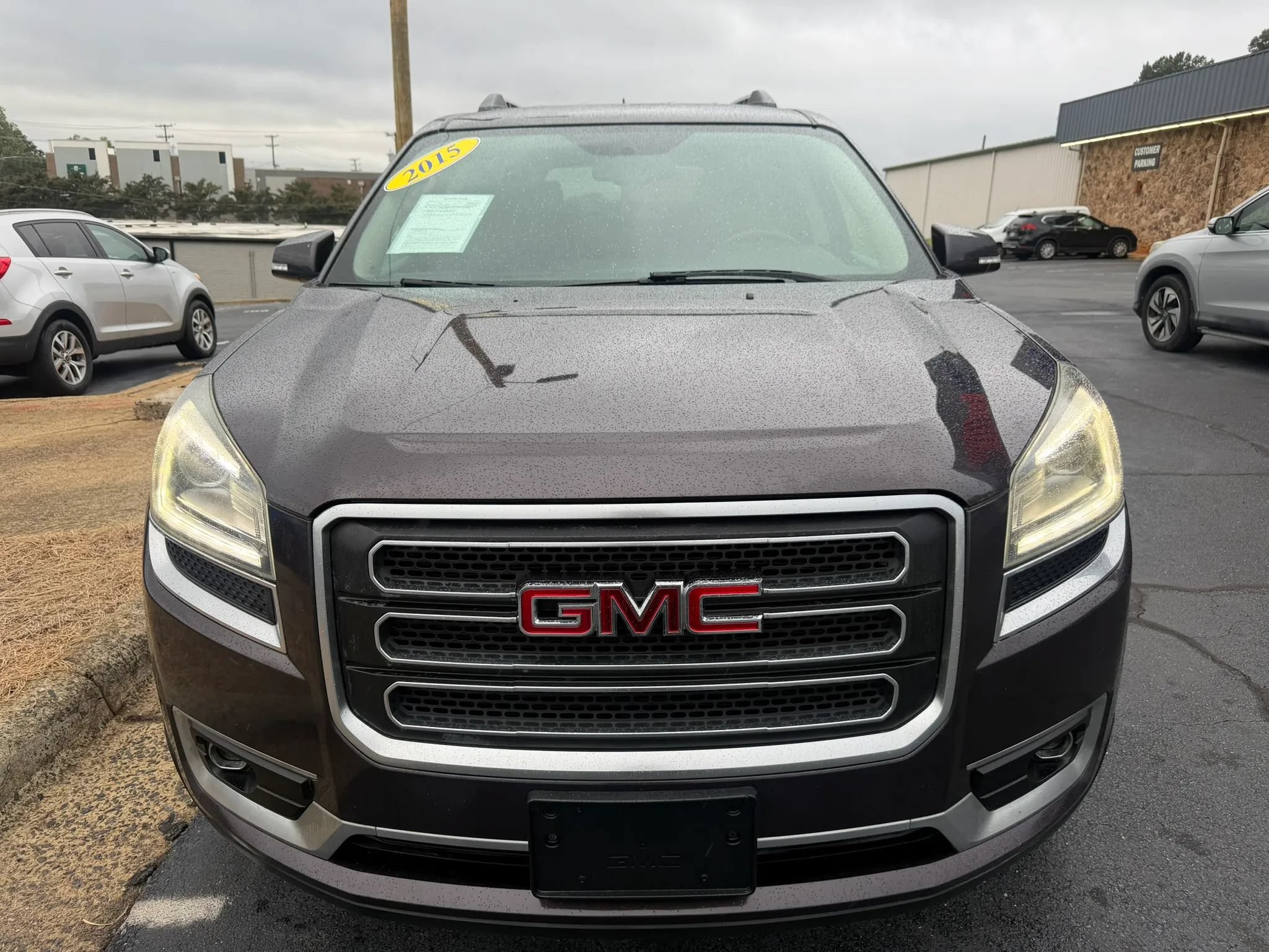 Used 2015 GMC Acadia SLT FWD image 2