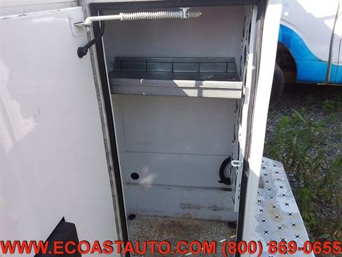 Used 2017 Ford Transit 250 138 w/ Exterior Upgrade Package image 18