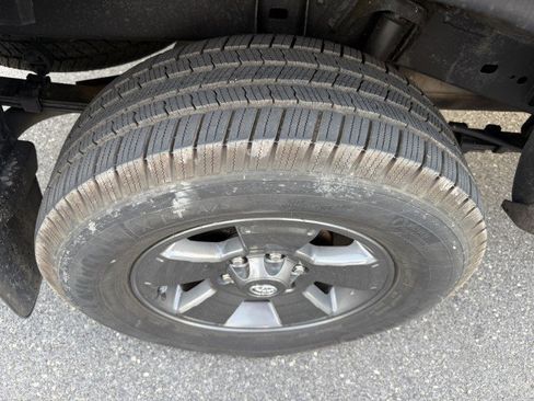 Used 2009 Toyota Tacoma PreRunner image 28