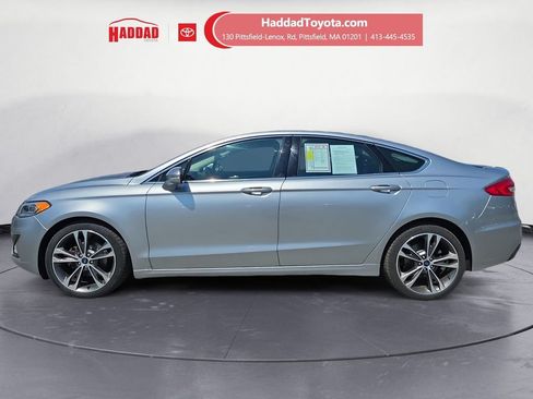 Used 2020 Ford Fusion Titanium AWD/4WD image 2