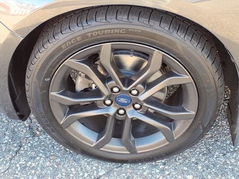 Used 2018 Ford Fusion S w/ Equipment Group 101A image 9