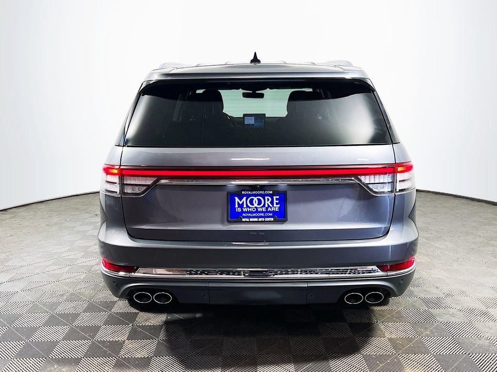 Used 2021 Lincoln Aviator Reserve w/ Equipment Group 201A AWD/4WD image 6