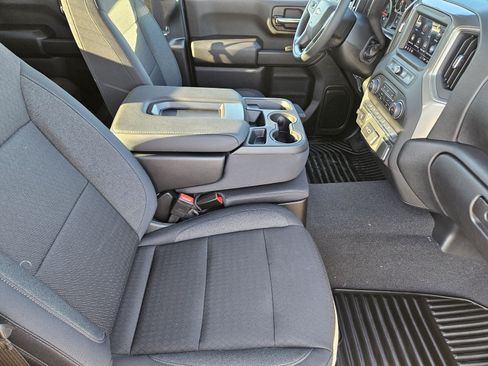 New 2026 Chevrolet Silverado 2500 Custom w/ Custom Value Package AWD/4WD image 10