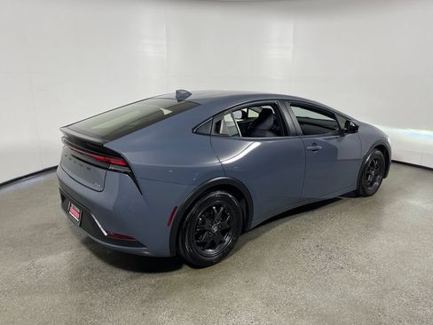 Certified 2024 Toyota Prius LE FWD image 3