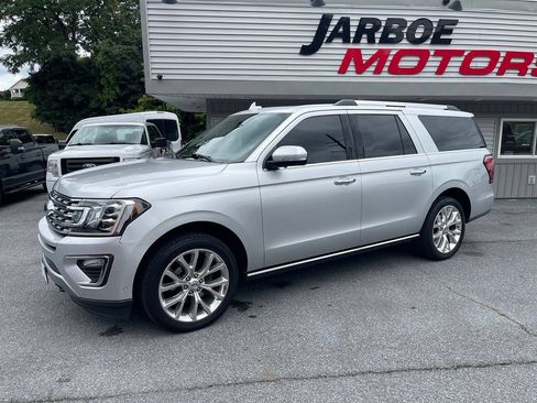 Used 2018 Ford Expedition Max Limited w/ Equipment Group 302A AWD/4WD image 3
