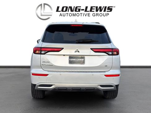 Used 2024 Mitsubishi Outlander SE image 5