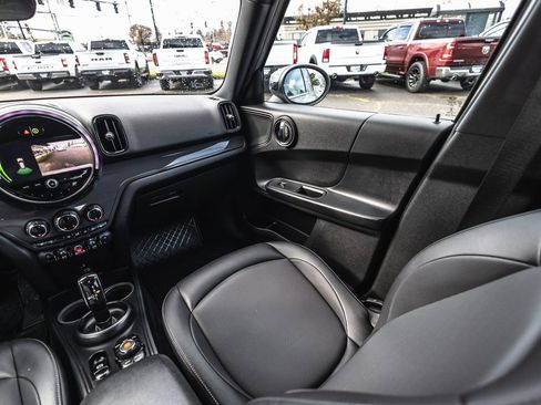 Used 2021 MINI Cooper Countryman image 25