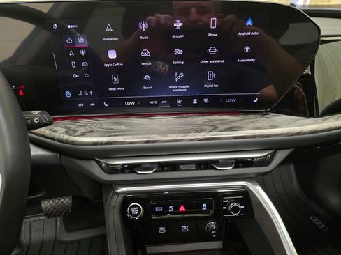 Certified 2025 Audi Q5 Premium Plus w/ Premium Plus AWD/4WD image 19