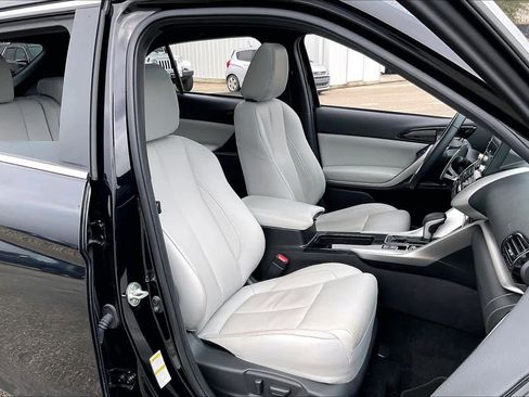 Used 2023 Mitsubishi Eclipse Cross SEL image 8