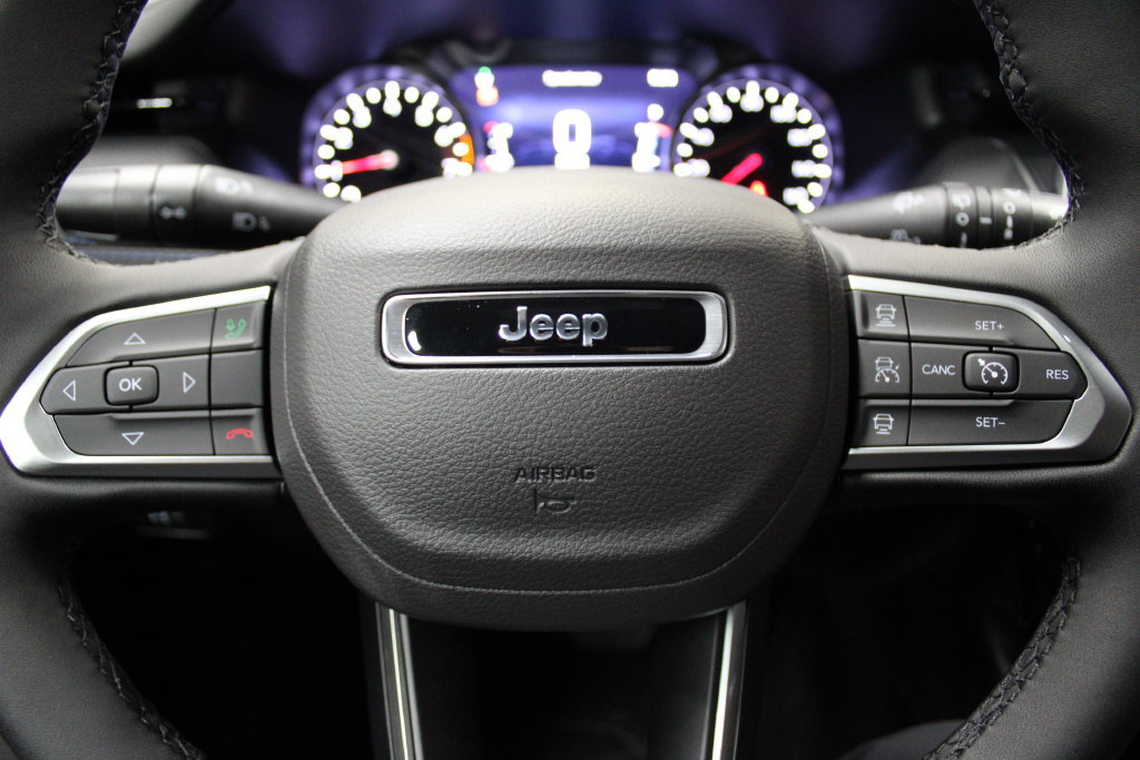 New 2026 Jeep Compass Limited AWD/4WD image 10