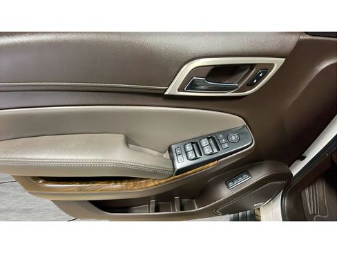 Used 2019 GMC Yukon XL Denali w/ Denali Ultimate Package image 10