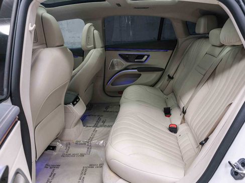 Certified 2022 Mercedes-Benz EQS 450+ Sedan image 23