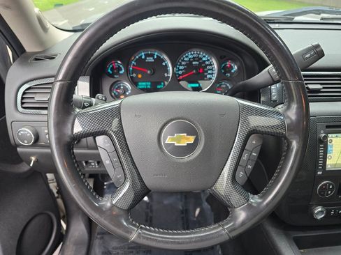 Used 2013 Chevrolet Silverado 2500 LTZ AWD/4WD image 28