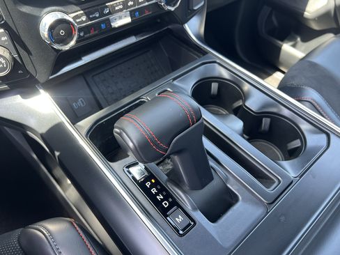 Used 2024 Ford F150 Raptor AWD/4WD image 46