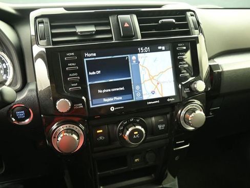 Used 2024 Toyota 4Runner TRD Off-Road Premium image 11