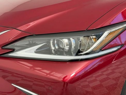 Used 2022 Lexus ES 350 w/ Premium Package FWD image 11