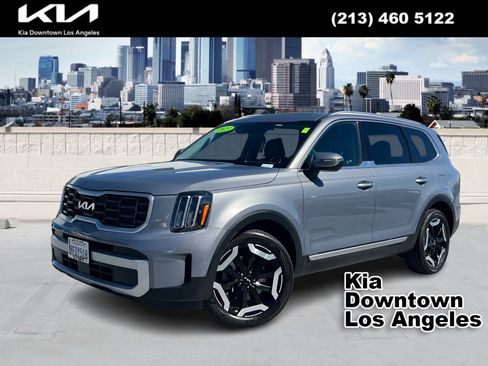 Used 2023 Kia Telluride S w/ S Sunroof Package image 1