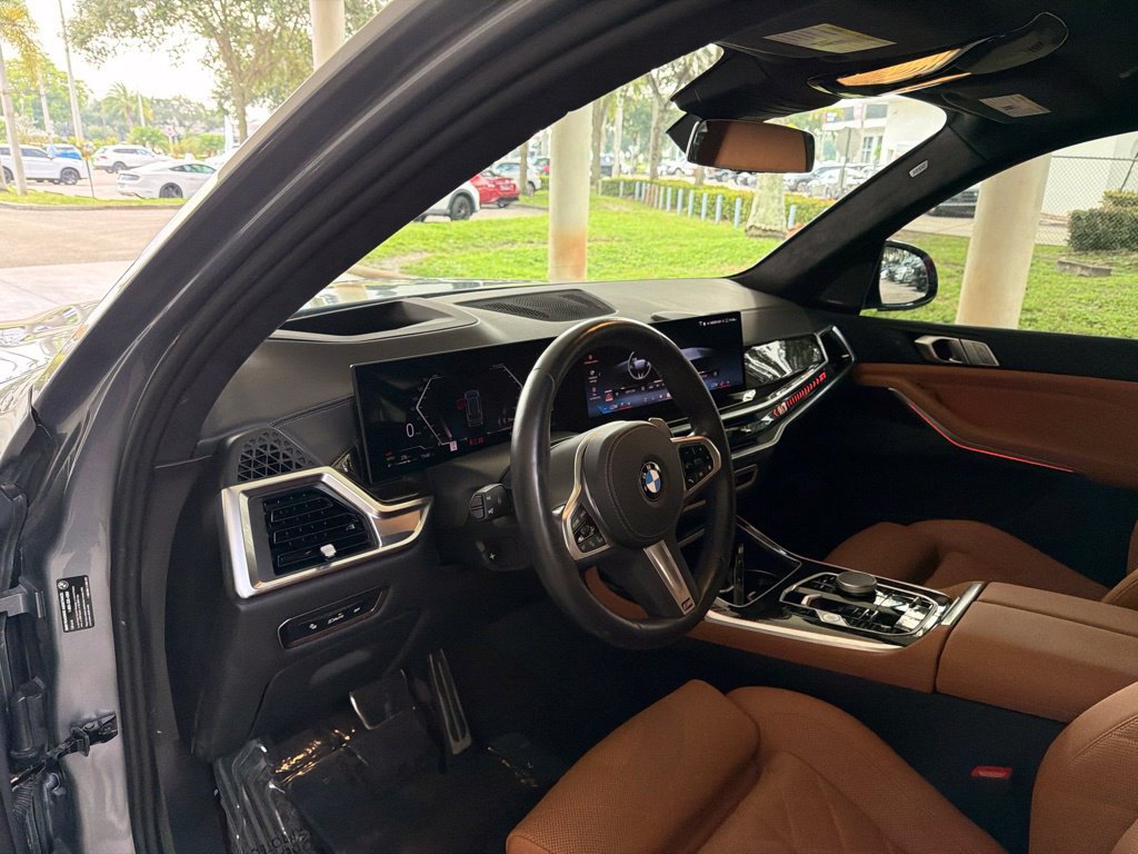 Used 2026 BMW X7 xDrive40i AWD/4WD image 7