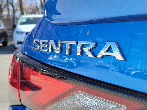 Used 2023 Nissan Sentra SR w/ SR Premium Package image 7