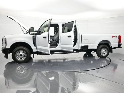 New 2026 Ford F350 4x4 Crew Cab Super Duty image 46