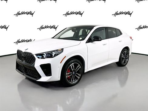 New 2026 BMW X2 xDrive28i w/ Technology Package image 1
