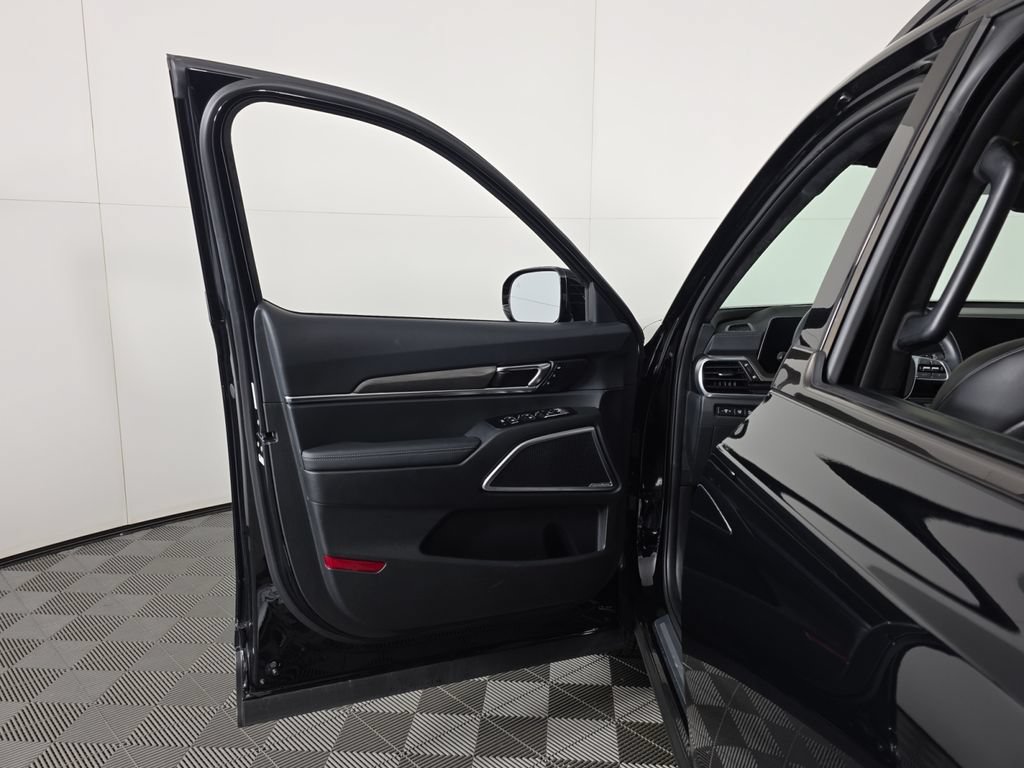 Used 2025 Kia Telluride SX Prestige X-Line AWD/4WD image 23