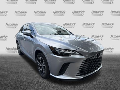 Used 2024 Lexus RX 350 FWD w/ Technology Package image 2