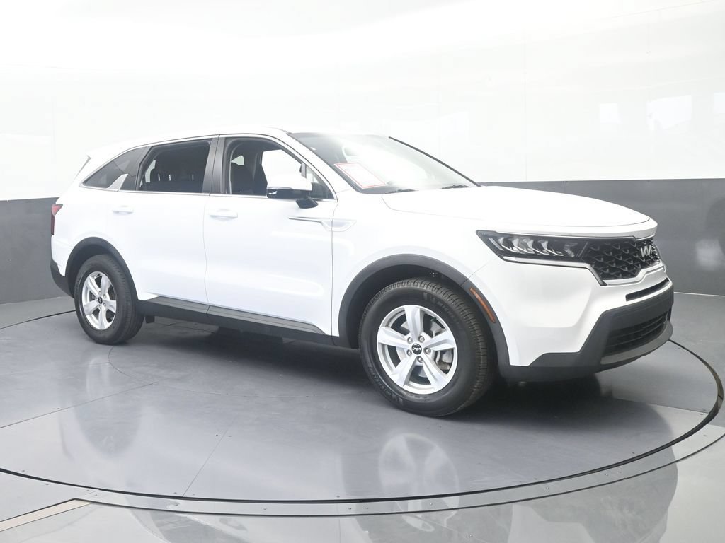 Used 2023 Kia Sorento LX FWD image 8