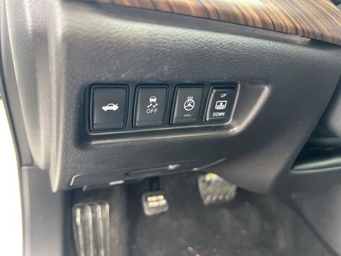 Certified 2018 Nissan Maxima Platinum image 53