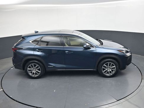 Used 2015 Lexus NX 300h FWD w/ Luxury Package image 24