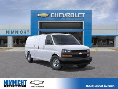 New 2025 Chevrolet Express 3500 Extended
