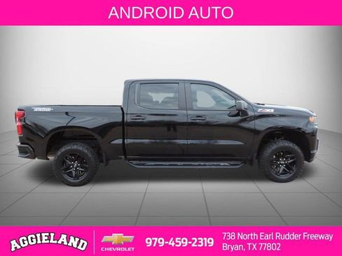 Used 2020 Chevrolet Silverado 1500 Custom Trail Boss w/ Custom Convenience Package image 2