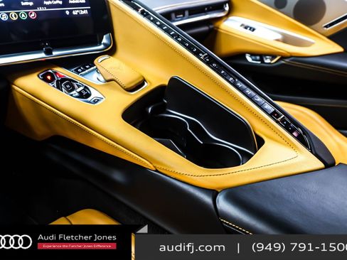 Used 2020 Chevrolet Corvette Stingray Preferred Conv w/ 2LT Preferred Equipment Group image 6