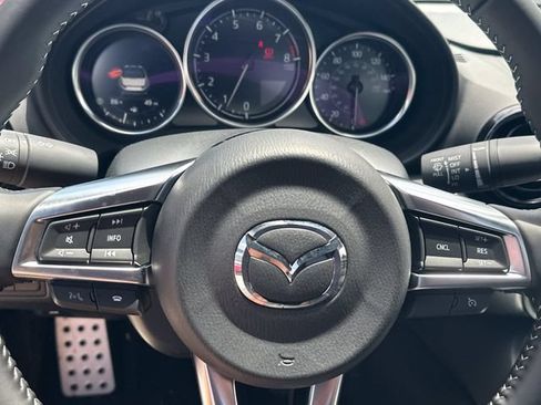 Used 2026 MAZDA MX-5 Miata Club w/ Interior Package RWD image 17