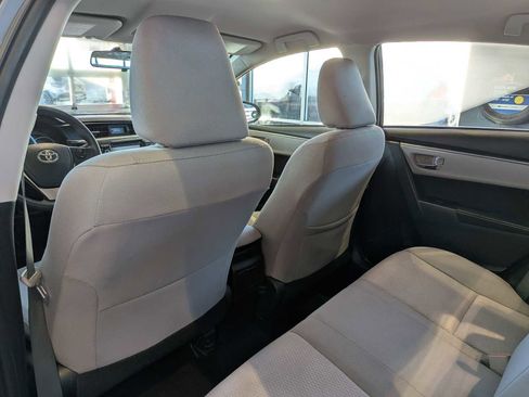 Used 2014 Toyota Corolla LE image 16