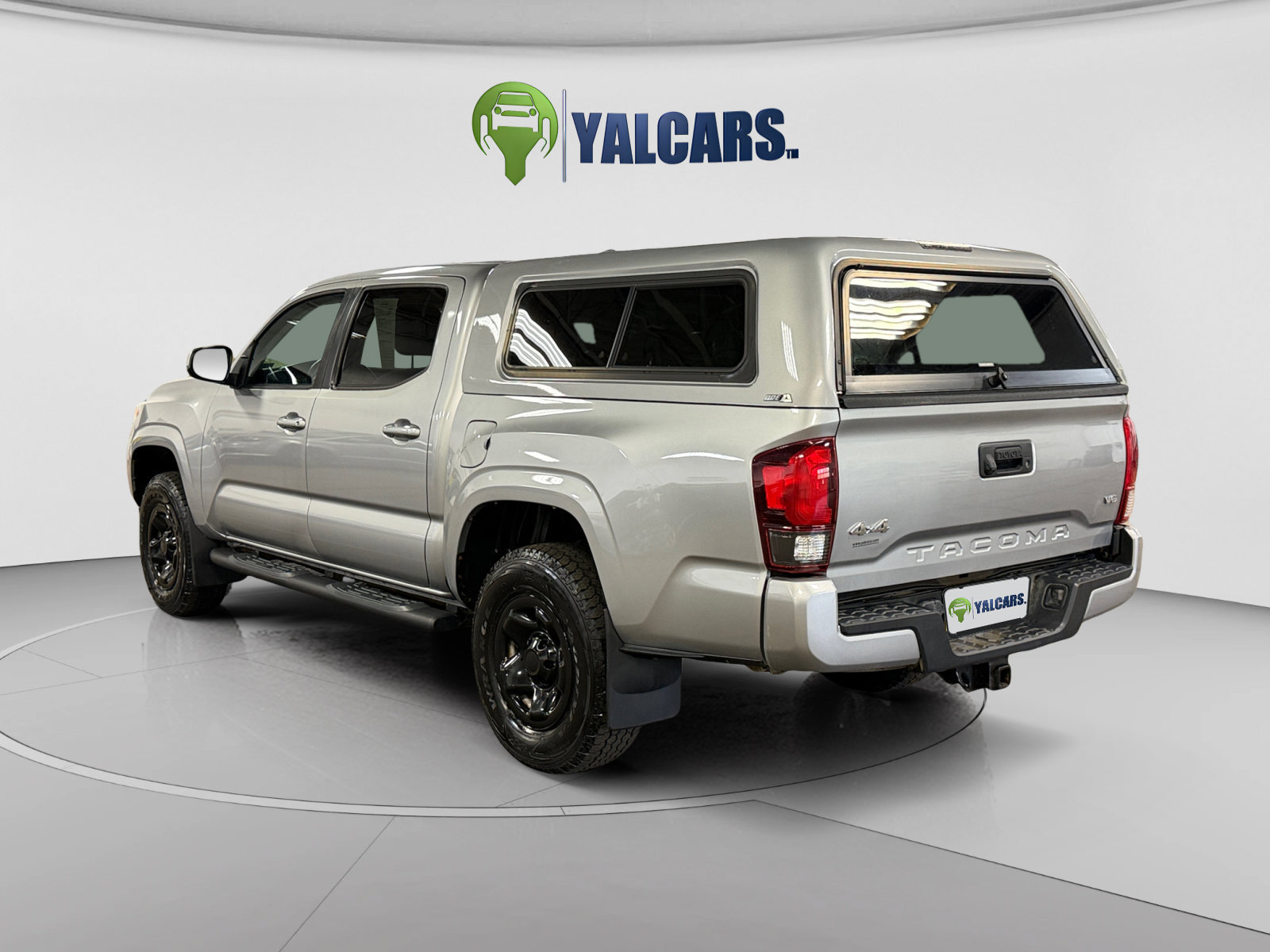 Used 2019 Toyota Tacoma SR w/ SR Convenience Package AWD/4WD image 3