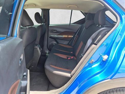 Used 2022 Nissan Kicks SR w/ Interior Electronics Package FWD image 18