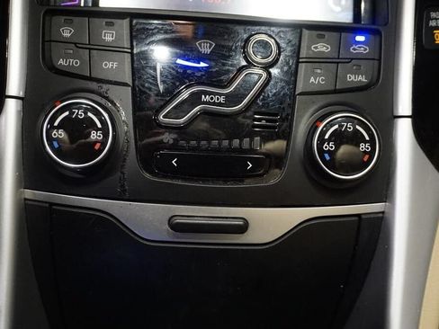 Used 2011 Hyundai Sonata Limited FWD image 17