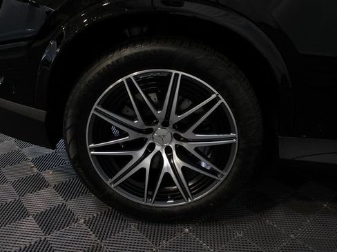 New 2025 Mercedes-Benz GLC 43 AMG 4MATIC image 14