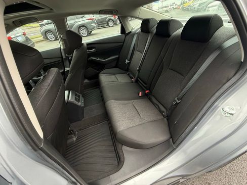Used 2025 Honda Accord SE image 15