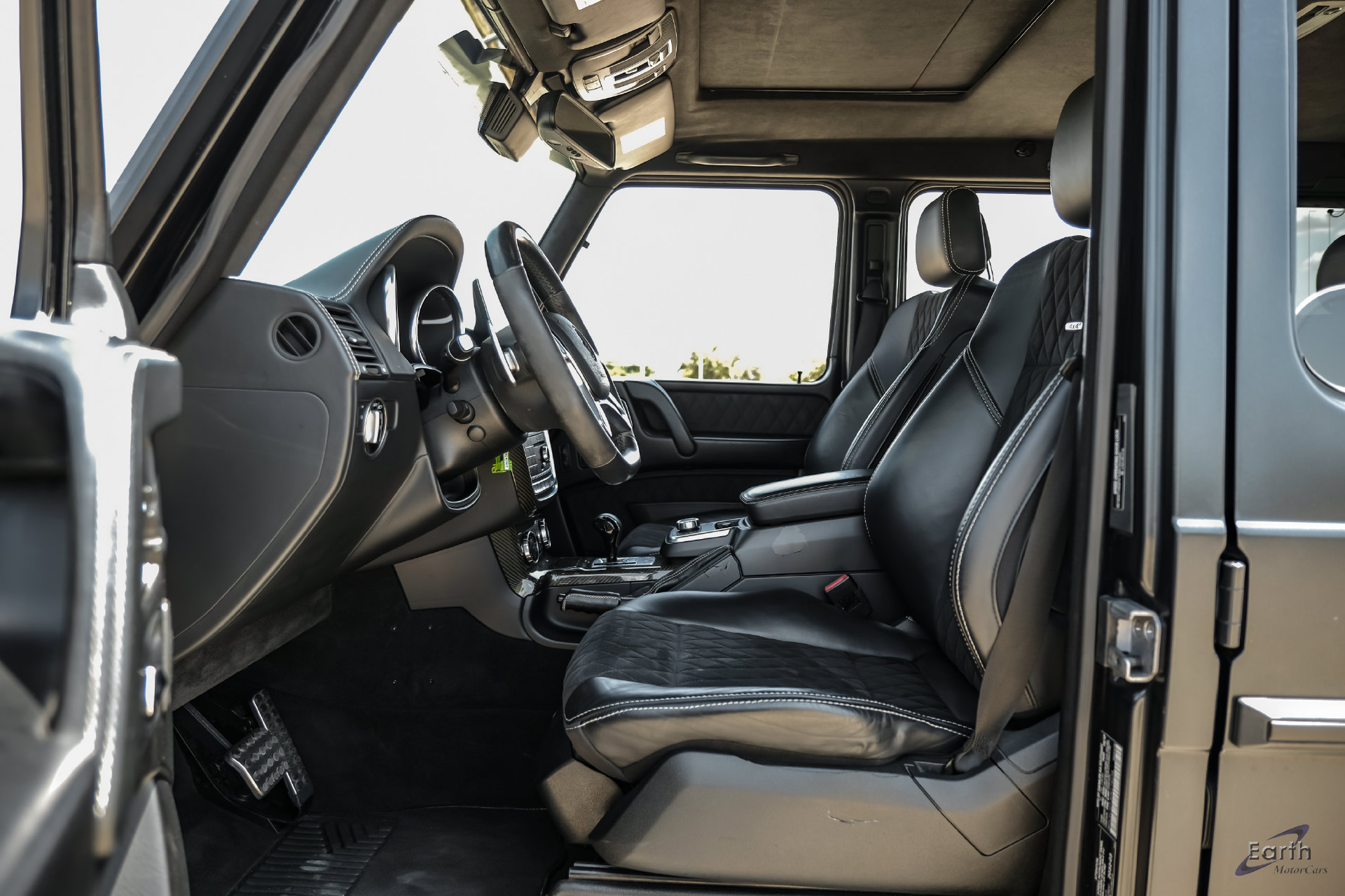 Used 2017 Mercedes-Benz G 550 Squared image 38
