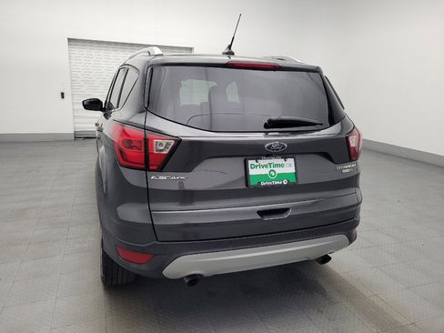 Used 2019 Ford Escape Titanium AWD/4WD image 6