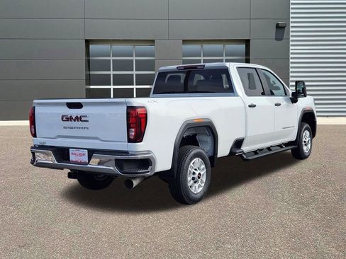 New 2026 GMC Sierra 2500 Pro AWD/4WD image 5