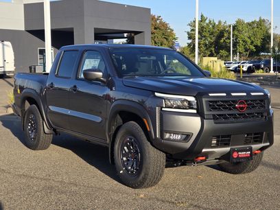 New 2027 Nissan Frontier PRO-4X w/ Tow Package