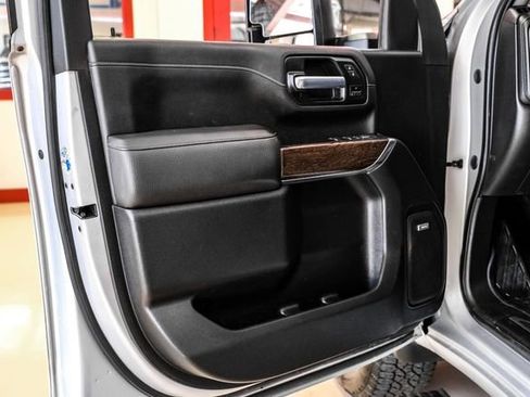 Used 2021 GMC Sierra 2500 Denali w/ Denali Ultimate Package image 38