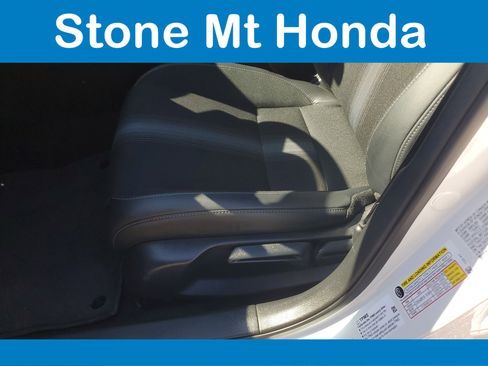 Used 2024 Honda Civic Sport image 18